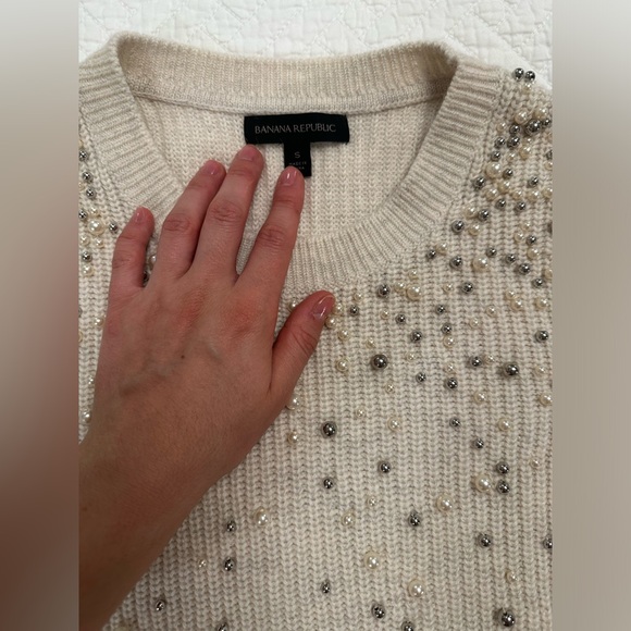 Embellished Banana Republic Sweater, Sz S - Picture 3 of 5